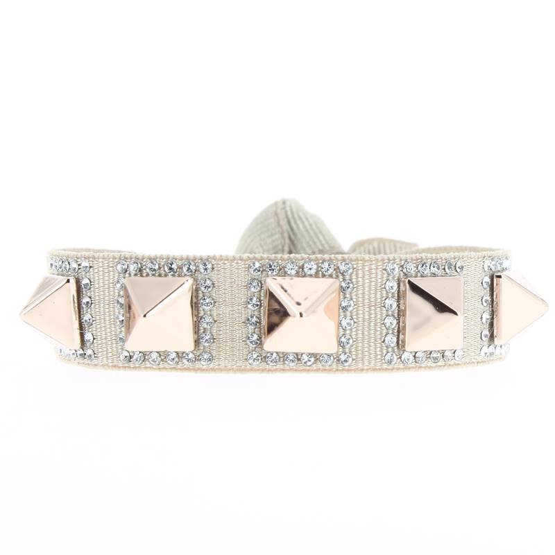 Bracelet pyramide 8