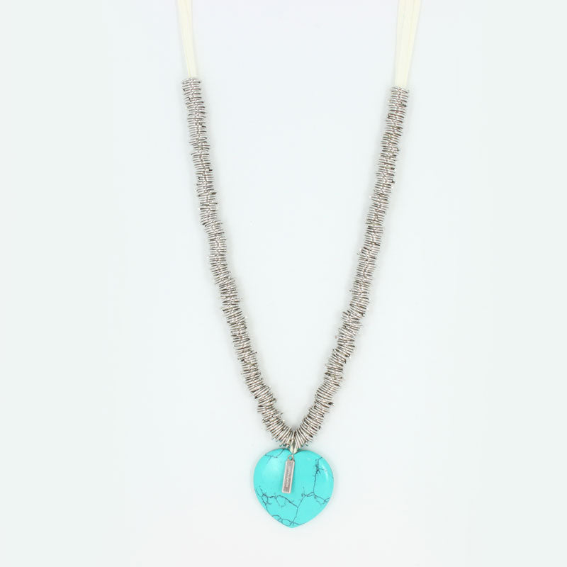 Collier breloque coeur pierre fine